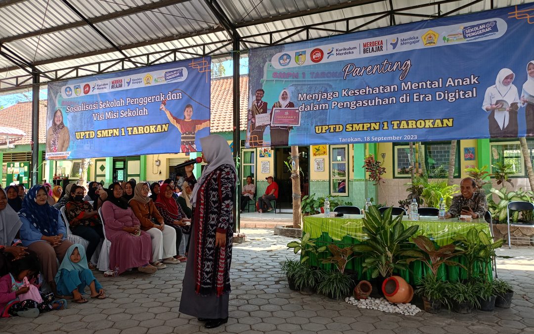 Sosialisasi dan Parenting Wali Murid SMPN 1 Tarokan